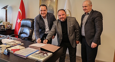 Akhisar'da belediye işçilerine yüzde 108 zam!