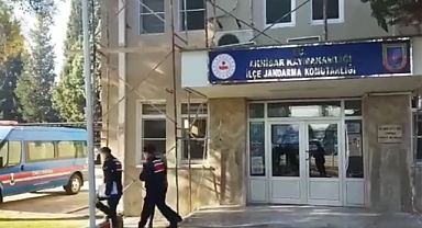 Akhisar'da kendini polis olarak tanıtıp dolandıran kişi tutuklandı