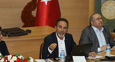 Akhisar-Kırkağaç (Manisa) deprem fırtınasının özellikleri