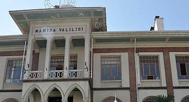 Manisa Valiliğinden deprem yardımları için açıklama