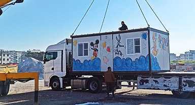 Akhisar Kadın Kooperatifi'nden Depremzede Çocuklara Oyun Konteyneri