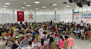 23 Nisan Satranç turnuvasına 176 sporcu katıldı