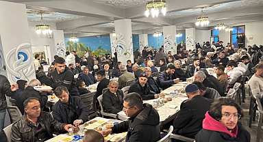 Akhisar Bitlisliler Derneğinden, geleneksel iftar yemeği