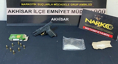 Akhisar'da uyuşturucu satıcılarına bir darbe daha