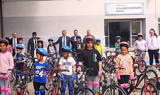 Pedallar, İstiklal Şehit Mustafa Çürük İlkokulu'nda çevrildi