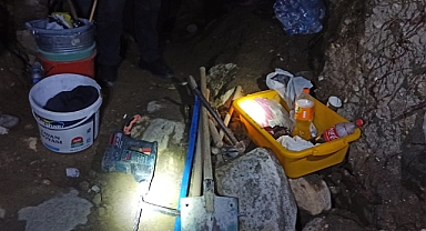 Defineciler suçüstü yakalandı