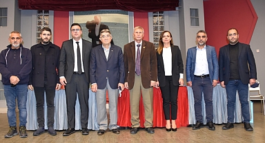 Manisa gazeteciler cemiyeti yönetim kurulu başkanı Ali filizkan 24 Temmuz mesajı