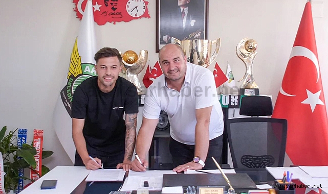 Akhisarspor, Bora Yılmaz ile yeniden anlaştı