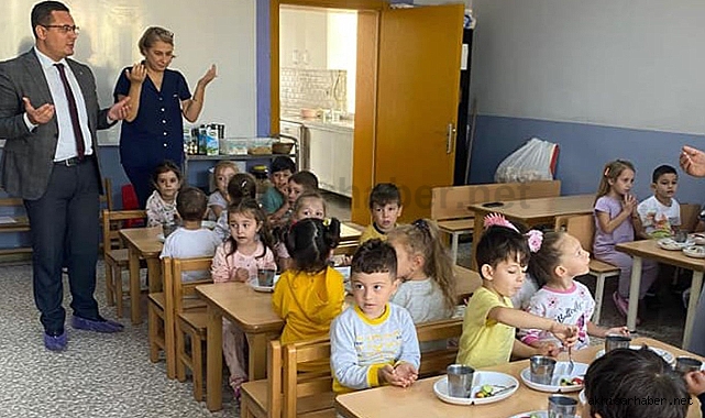 Akhisar İlçe Milli Eğitim Müdürü Öğrencilerle Kahvaltıda Buluştu