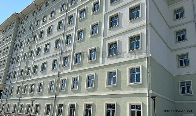 Akhisar'ın yeni yurdunda sona gelindi