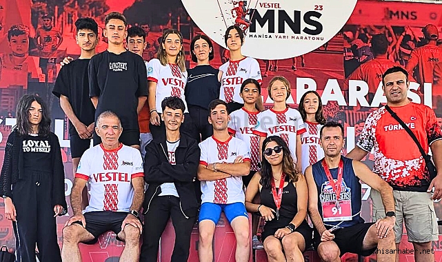 Akhisarlı atletizm sporcuları 7 madalya ile döndü