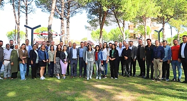 Akhisar Ticaret ve Sanayi Odası Sigortacı Üyeleriyle Kahvaltıda Buluştu