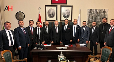 AK Parti Akhisar İlçe Başkanlığı'ndan TBMM'ye Önemli Ziyaretler