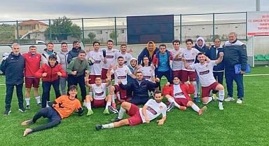 Akhisar Kayalıoğluspor'dan Gol Yağmuru: Halitpaşa'yı 8-2 Yendi