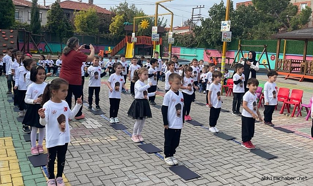 Zehra Muhittin Kavaklı Anaokulu'nda Duygusal 10 Kasım Töreni