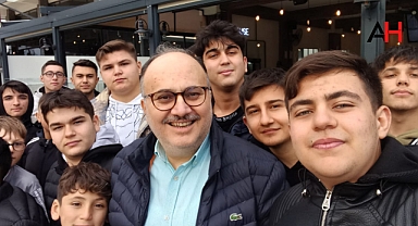 Akhisarlı gençler "Fatih Füzün" dedi!
