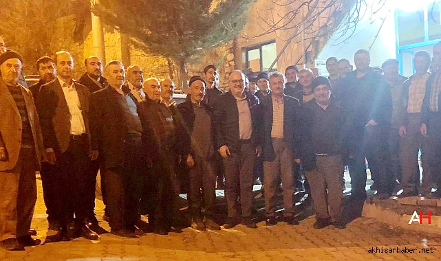 Yayakırıldık Mahallesinden Fatih Füzün'e büyük ilgi