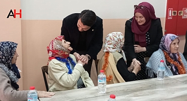 Yeniden Refah Partisi, Huzurevinde Moralleri Yükseltti