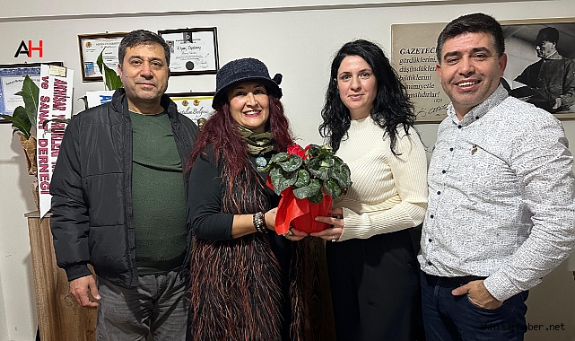 Akhisar Sanat Dostları Derneği'nden Anlamlı Ziyaret: Gazeteciler Günü Kutlaması