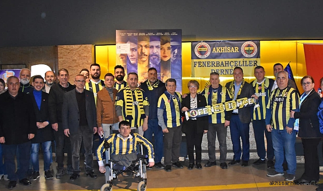 Akhisarlı Fenerbahçeliler 'Zaferin Rengi' Filmiyle Buluştu