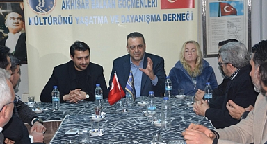 Hızır Şenol'dan Akhisar Balkan Göçmenleri Derneğine ziyaret