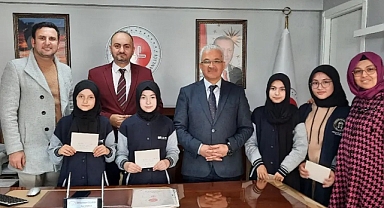 Akhisar'da "Çanakkale Ruhu" Anısına Sanatsal Yarışmalar Düzenlendi