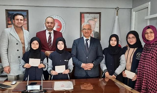 Akhisar'da "Çanakkale Ruhu" Anısına Sanatsal Yarışmalar Düzenlendi