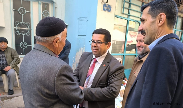Saadet Partisi Adayı Hüseyin Çelik, Köylü Pazarını Ziyaret Etti