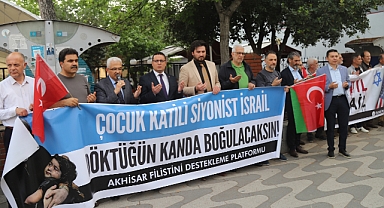 Akhisar Milli İrade Platformu'ndan Basın Açıklaması: Unutmayacağız, Unutturmayacağız