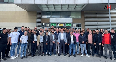 Akhisar Madeni Sanatkarlar Odası Üyeleri İstanbul TÜYAP Fuarı'nı Ziyaret Etti