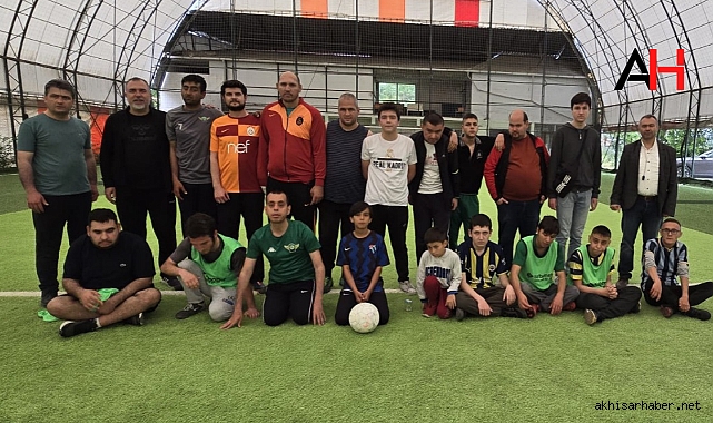 Bizim Çocuklarımızdan Farkındalık Maçı