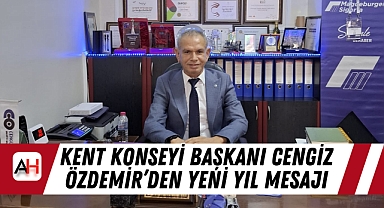Akhisar Kent Konseyi Başkanı Cengiz Özdemir'den yeni yıl mesajı