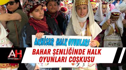 Bahar Şenliğinde Halk Oyunları Coşkusu