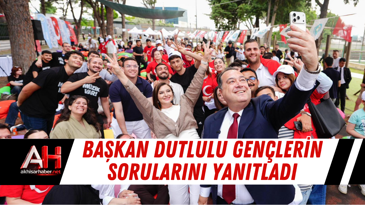 Başkan Dutlulu Gençlerin Sorularını Yanıtladı