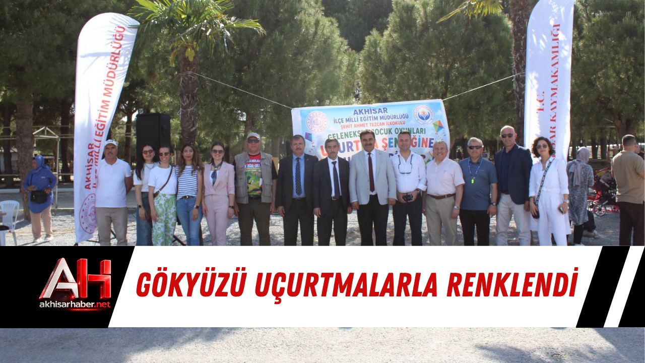 Gökyüzü Uçurtmalarla Renklendi
